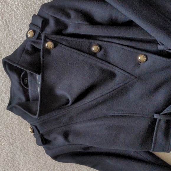 Coat - Picture 9 of 10